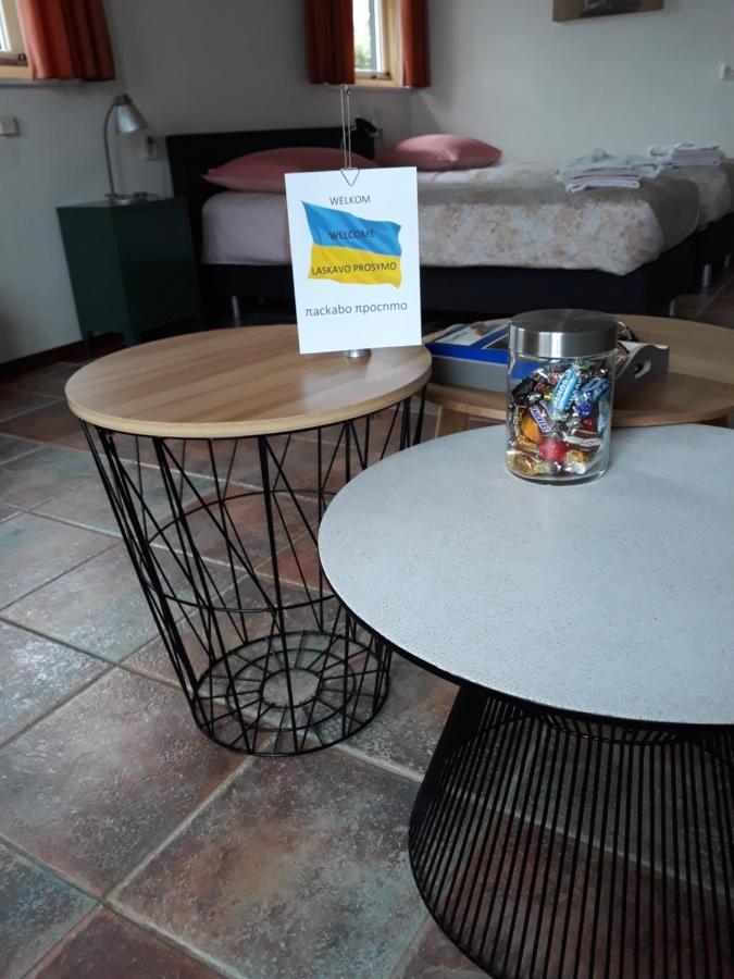 Vakantiehuisje Achter Odiliapeel Εξωτερικό φωτογραφία
